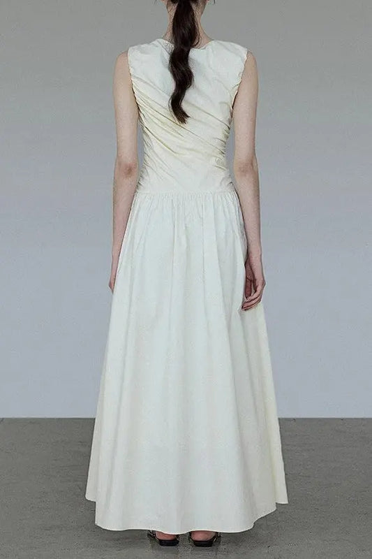 jenny ruched a-line sleeveless midi dress in apricot Avalabel