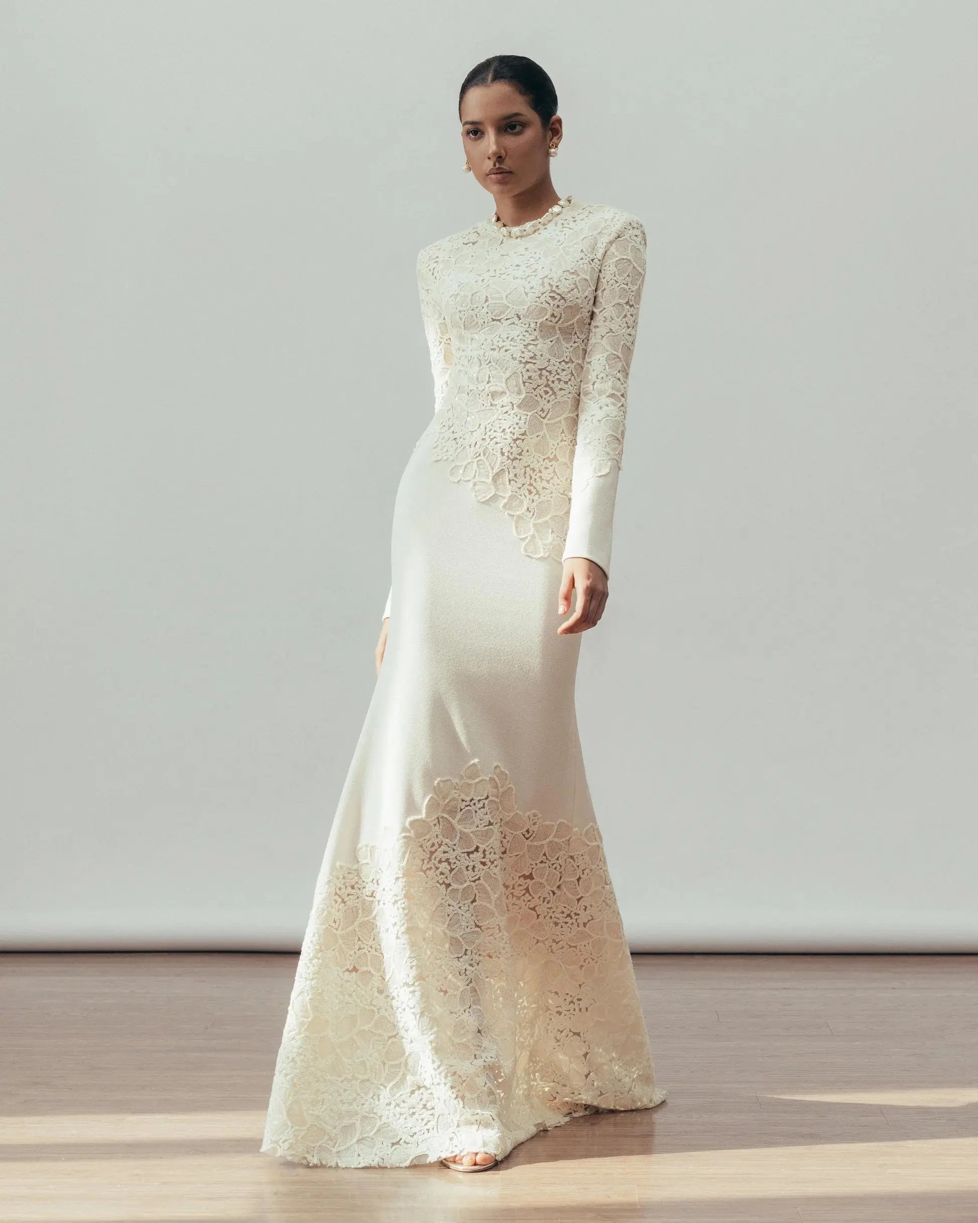 joanna white long sleeve Embroidered Maxi Dress Avalabel