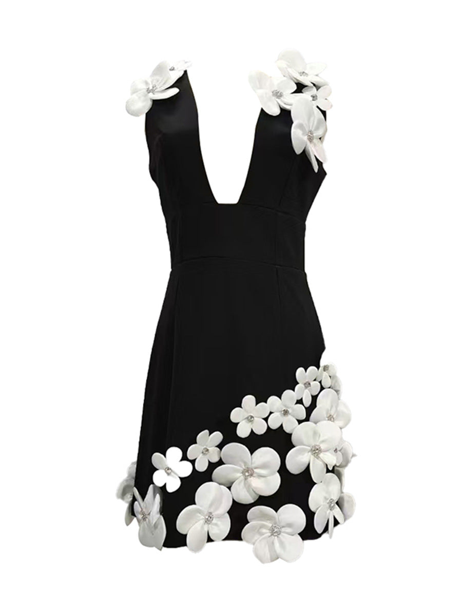 Black and White Mini Dress Avalabel