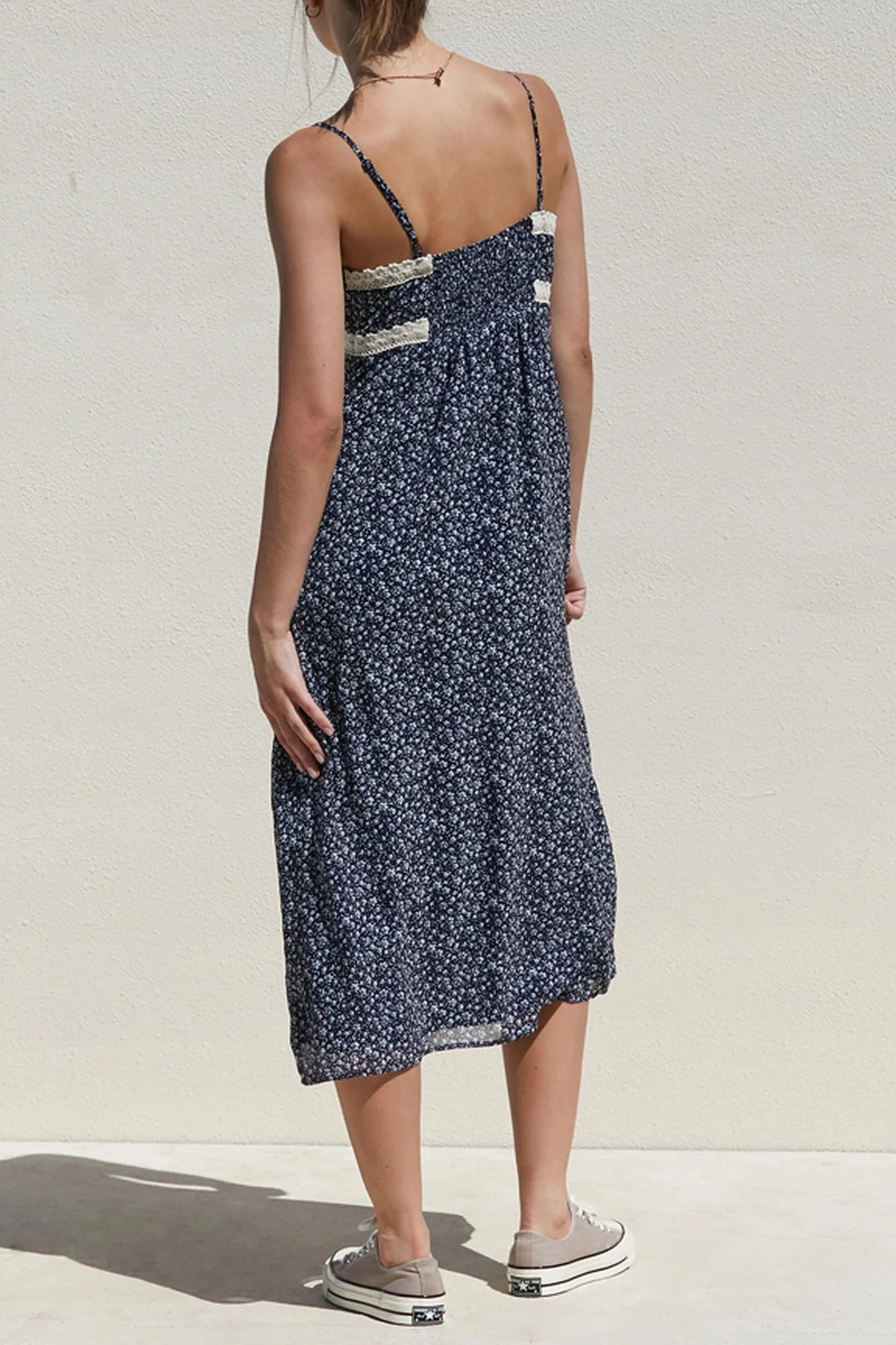 V-Neckline Floral Lace Trim Midi Dress in Navy