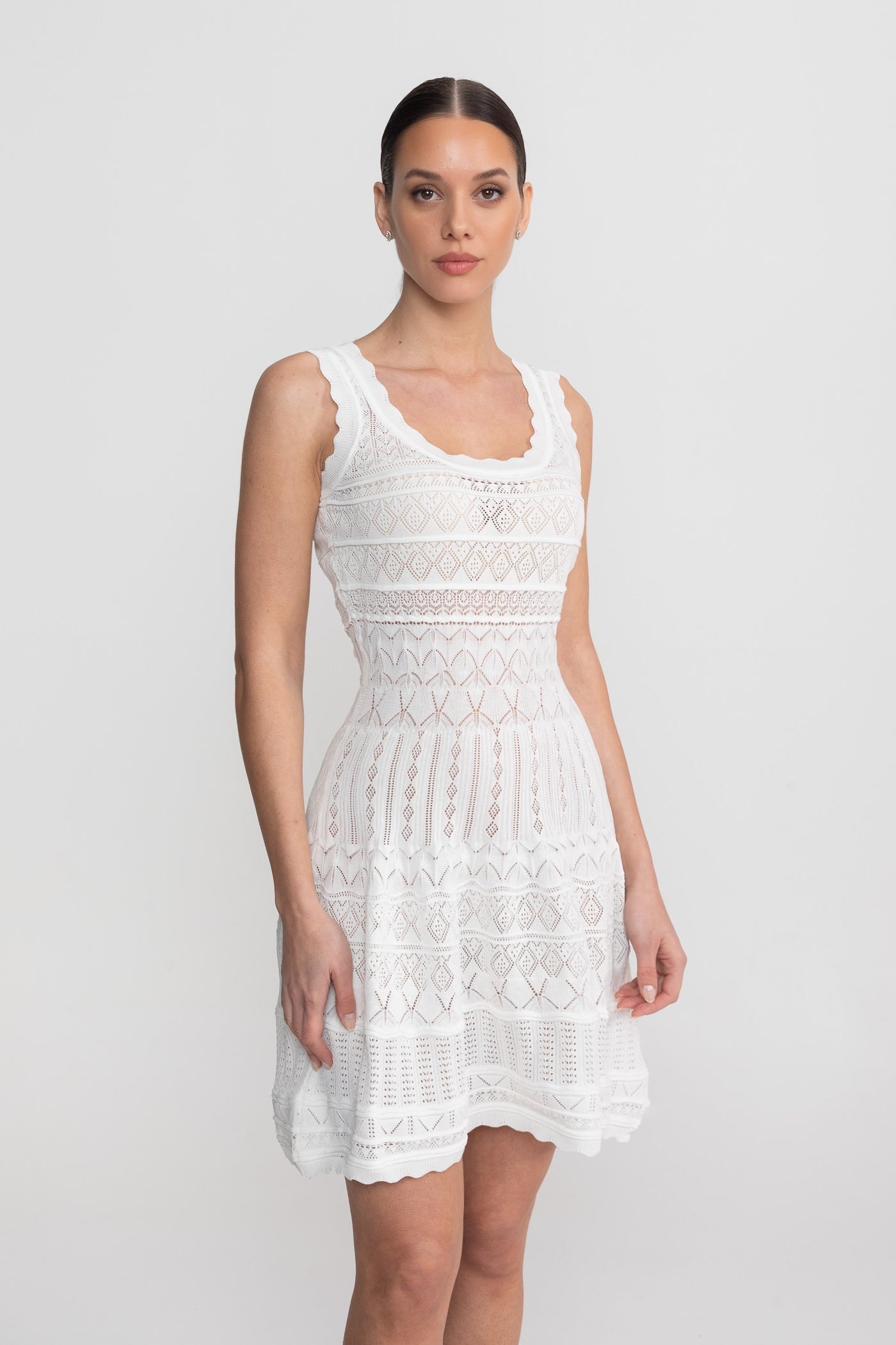 Sleeveless Mini Dress With Scalloped Lace Trim - White Avalabel