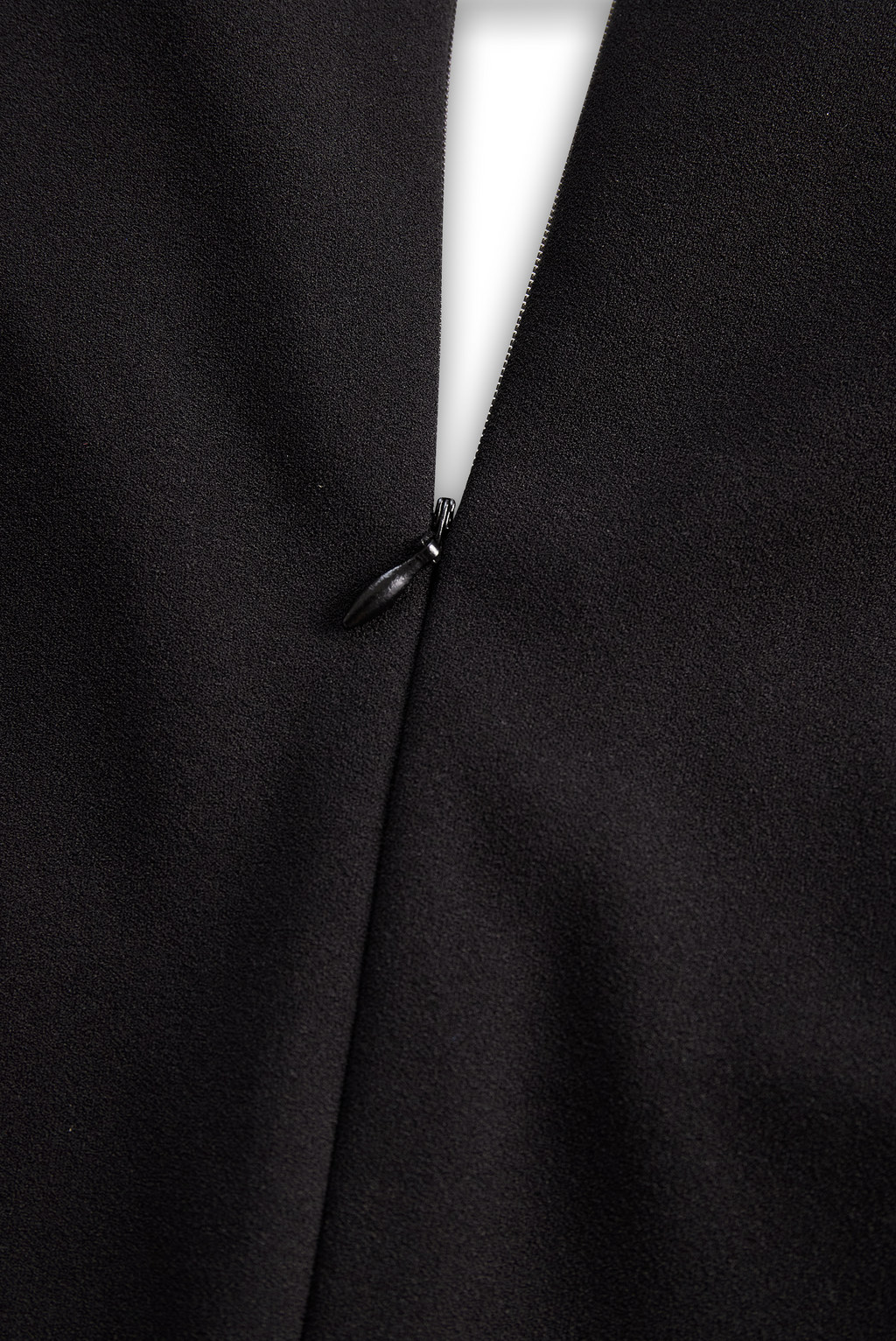 Refined Black Belted Sheath Dress with Mandarin Collar Avalabel