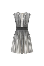 Two-Tone V-Neck Sleeveless Flared Knit Mini Dress Avalabel