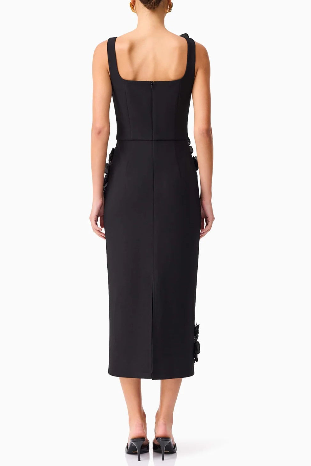 Sabrina 3DD Flower Midi Dress in Black Soraya
