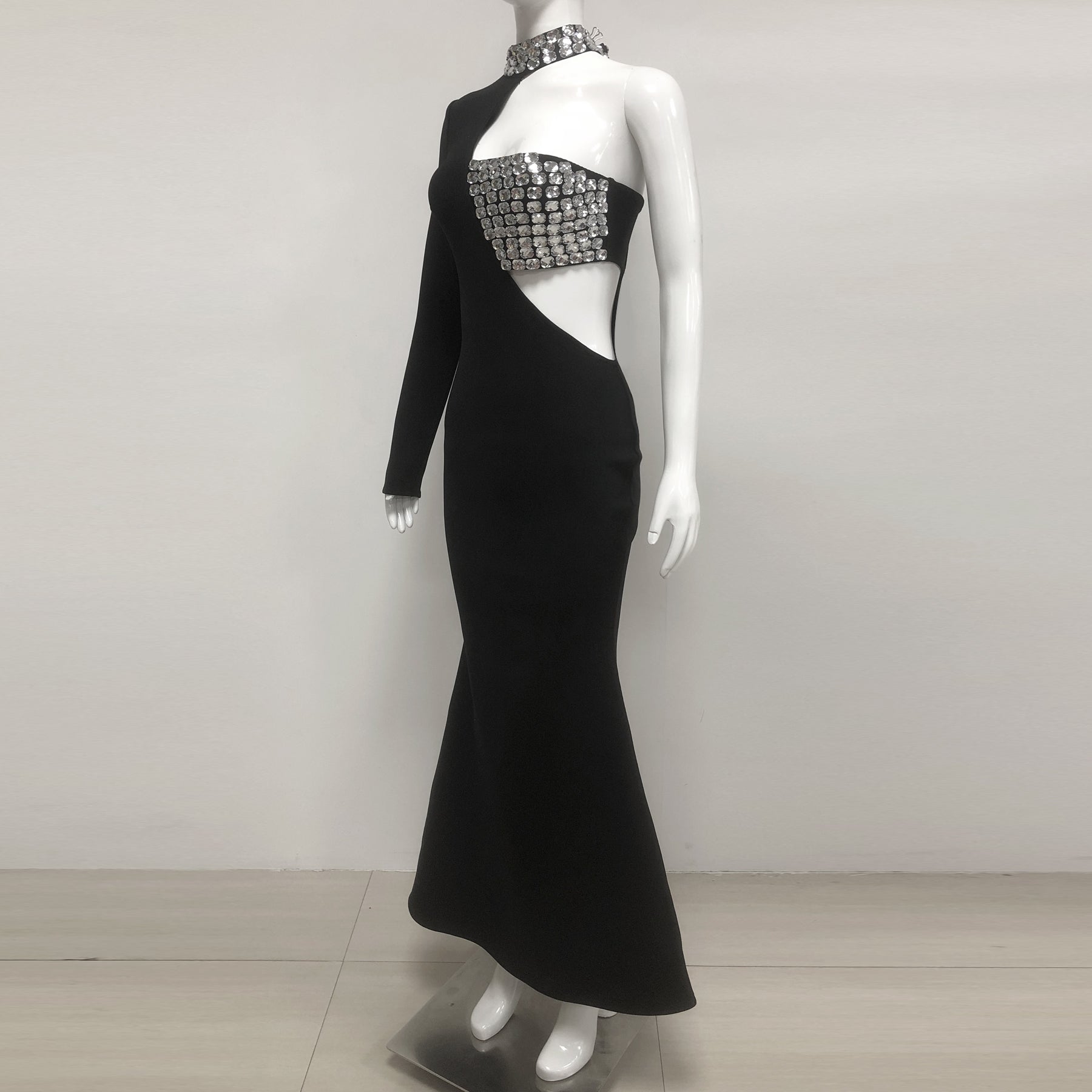 Crystal Embellished One-Sleeve Cut-Out Maxi Dress in black Avalabel