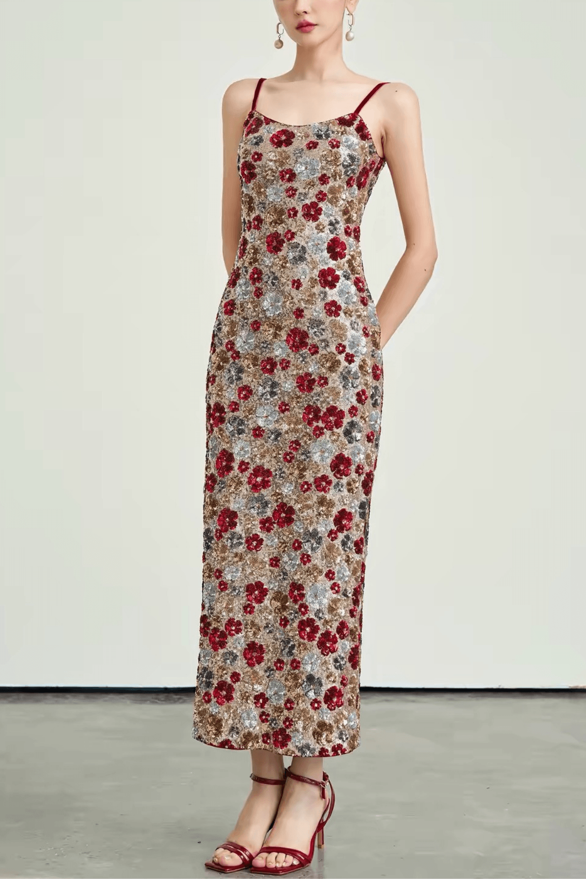 Willa Spaghetti Strap Bodycon Floral Sequin Midi Dress - Avalabel