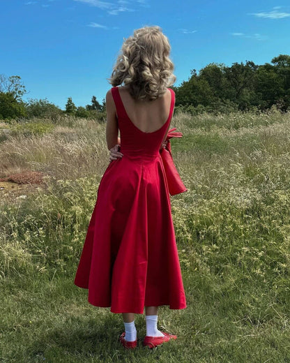 Stretch Cotton Sateen Midi Dress in red Avalabel