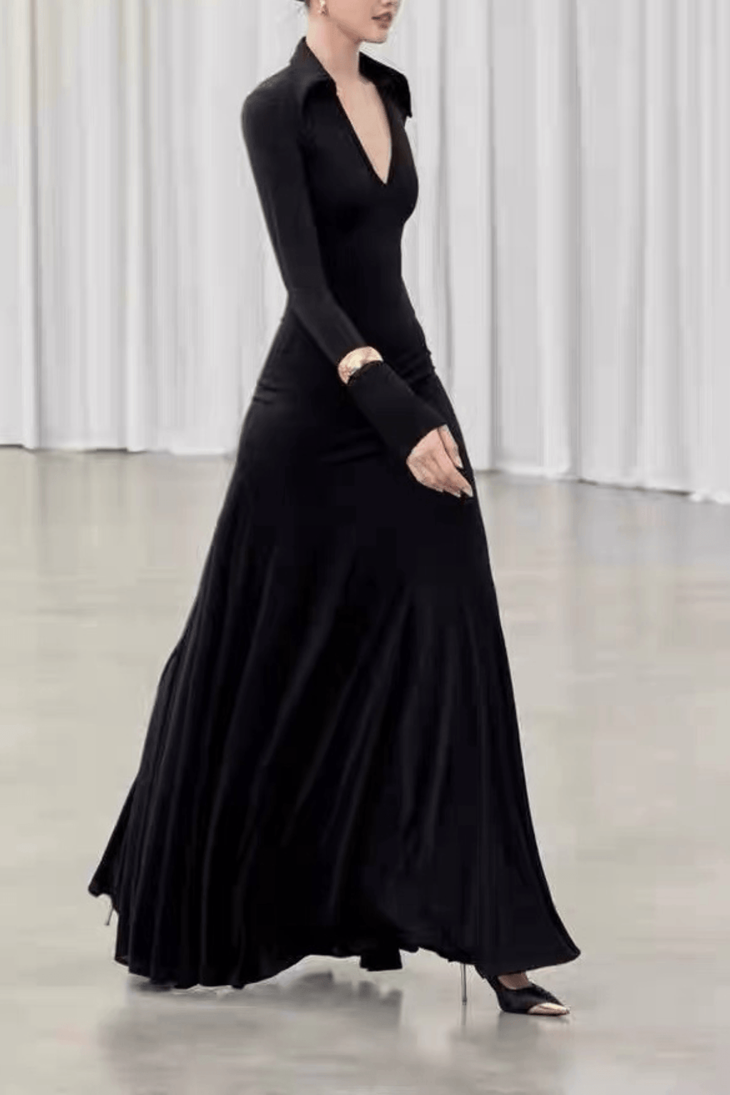 Amy Black Collared Deep V Long Sleeve Flared Dress Avalabel
