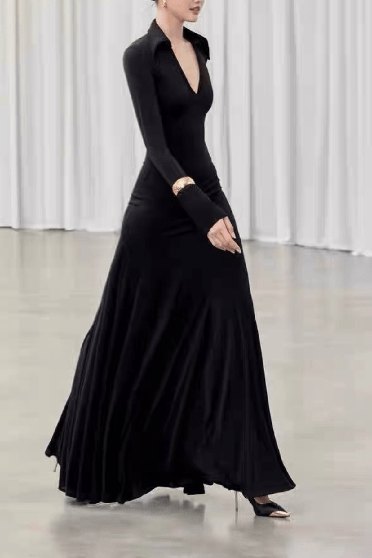 Amy Black Collared Deep V Long Sleeve Flared Dress Avalabel