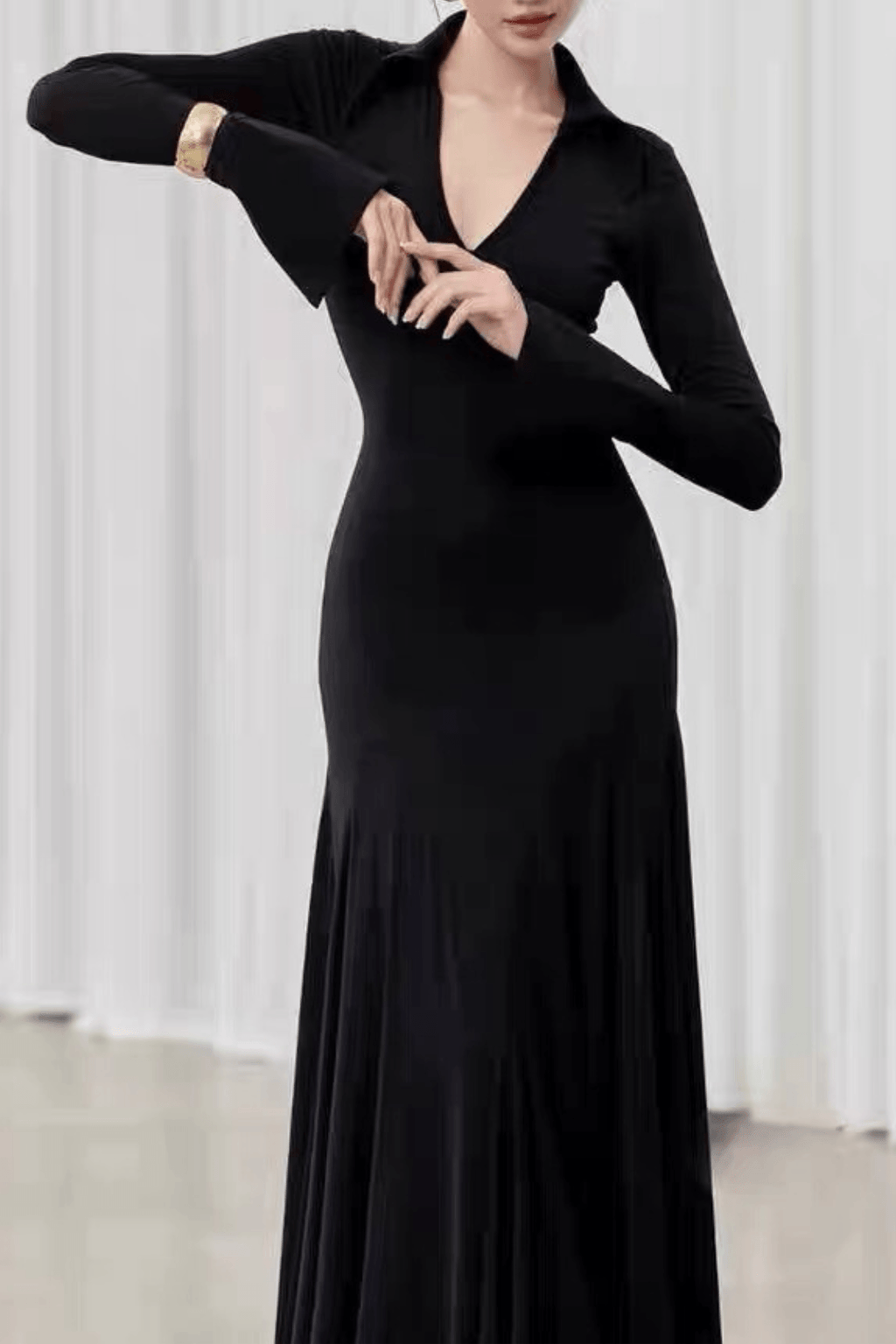 Amy Black Collared Deep V Long Sleeve Flared Dress Avalabel