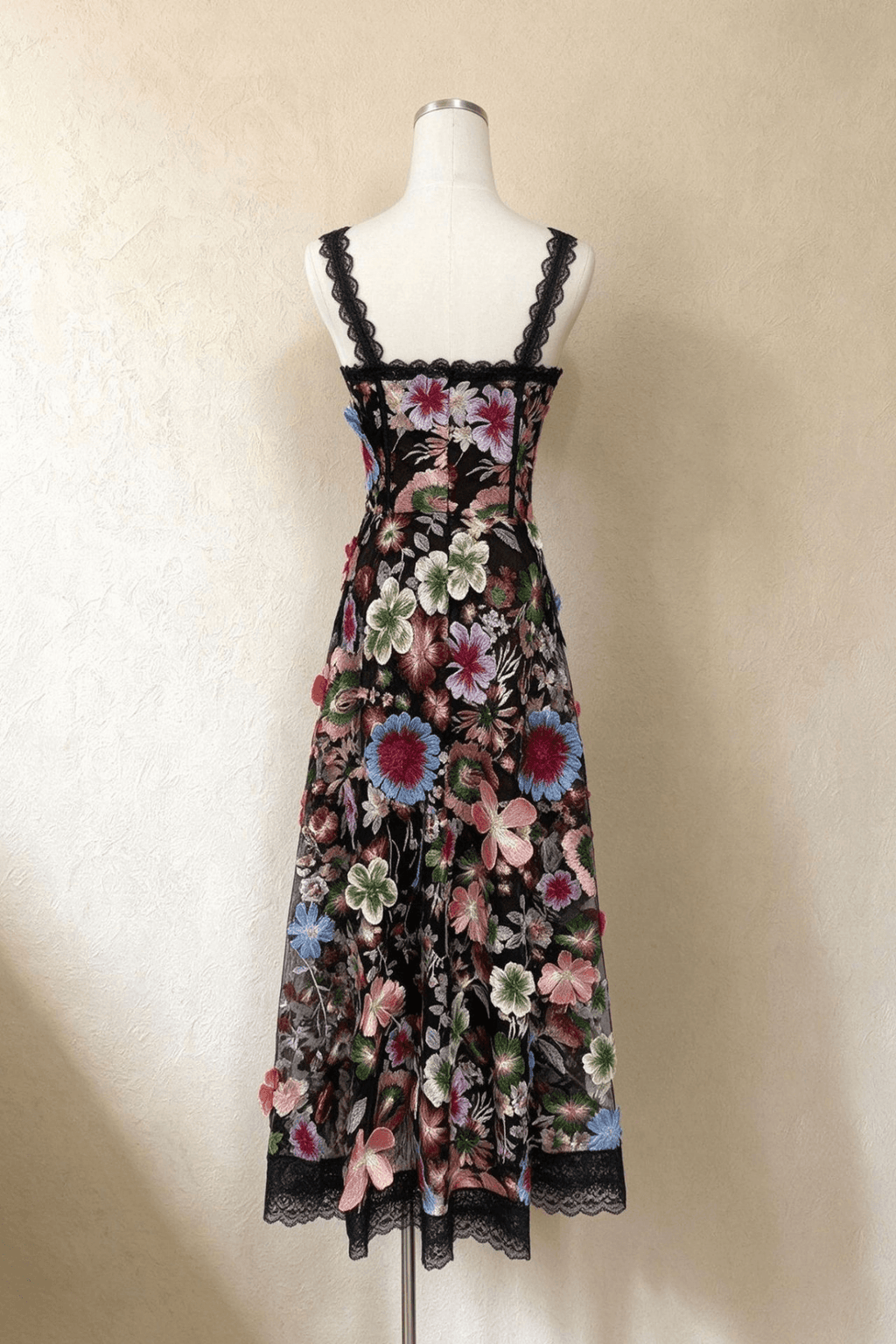 Anwar 3D Floral Corset Midi Dress Avalabel