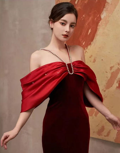 Tove Off Shoulder Velvet Maxi Dress - Red