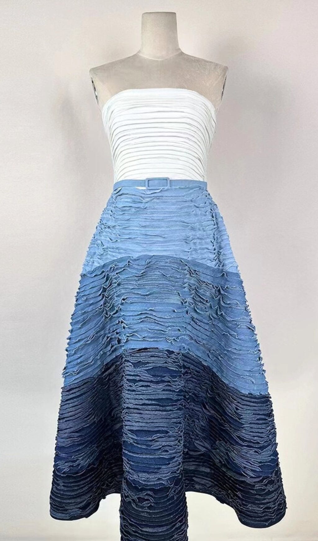 BLUE RIPPLE HALTER MIDI DRESS Avalabel