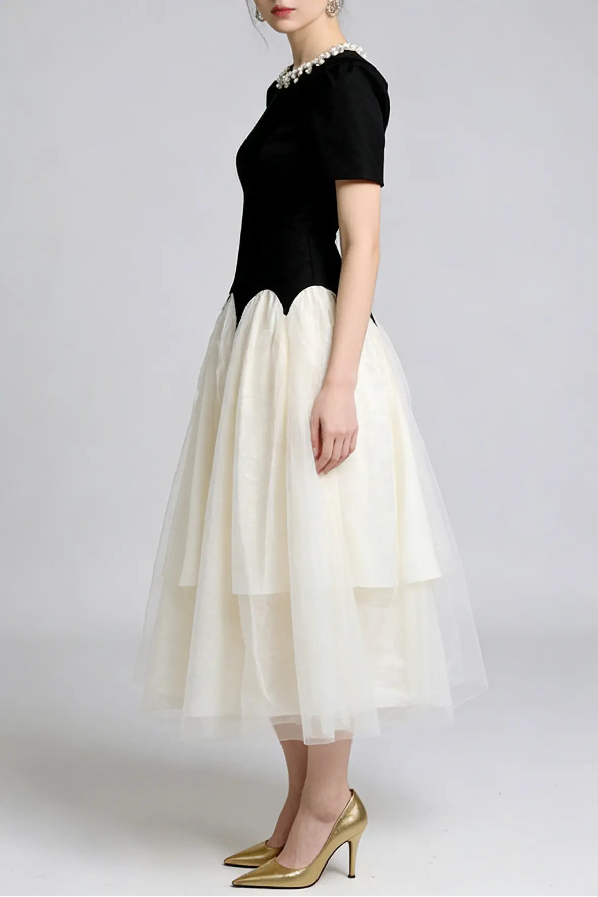 Leona Black-White Two-Tone Rhinestone Neck Tulle Maxi Dress Avalabel