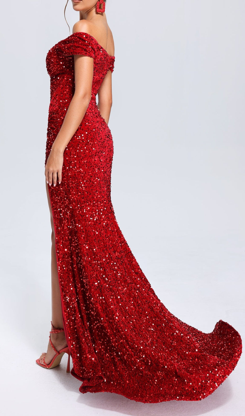 RED OFF-SHOULDER SEQUIN DRESS Avalabel