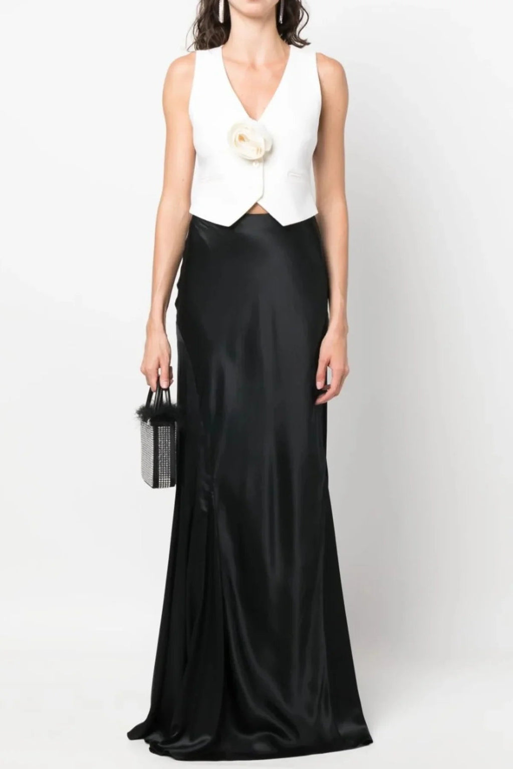 3D Flower Sleeveless Vest Top in White Avalabel