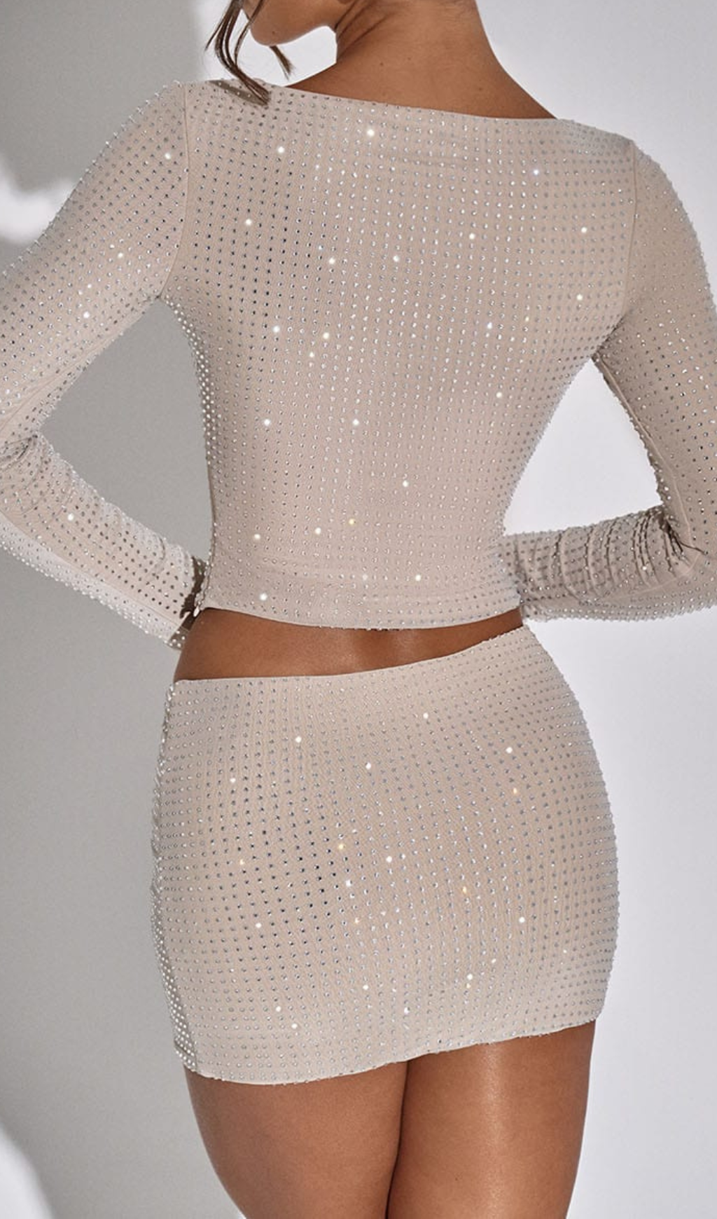 TWO PIECES SET IN NUDE Avalabel