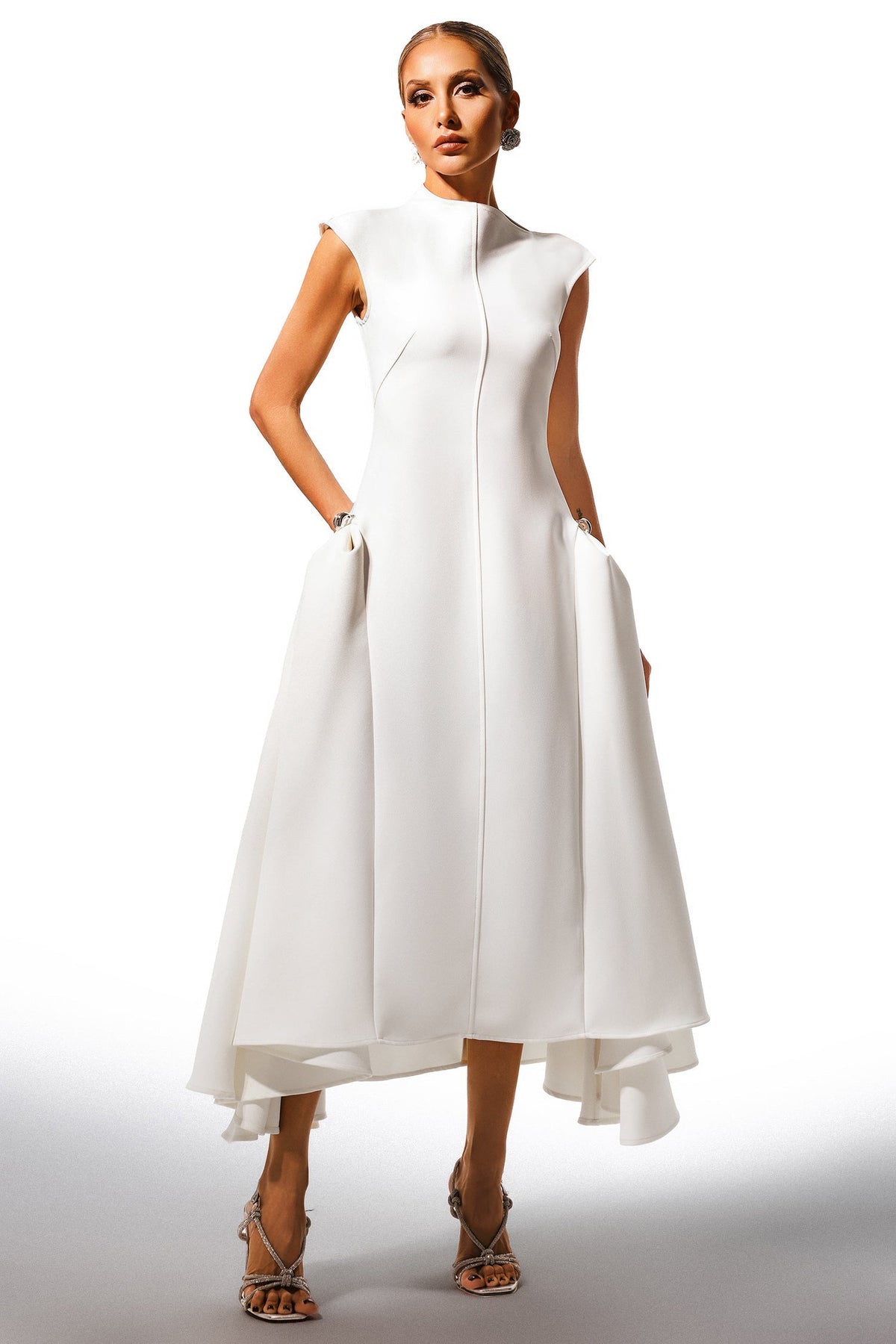 Paca Choker Sleeveless Maxi Dress Avalabel