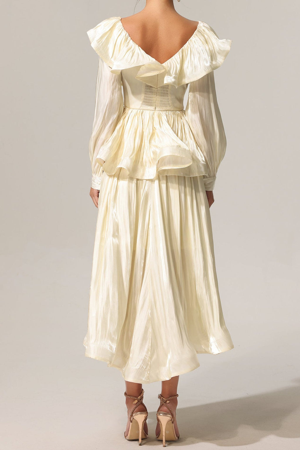 Jennifer Folds V-Neck Long Sleeves Top And Skirt Two-Piece Set Avalabel