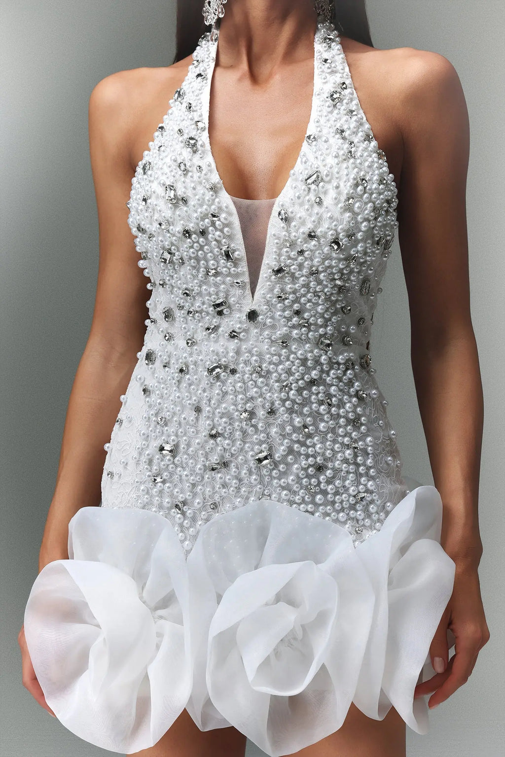 Tove Sleeveless V-neck Diamond Flowers Mini Dress Avalabel