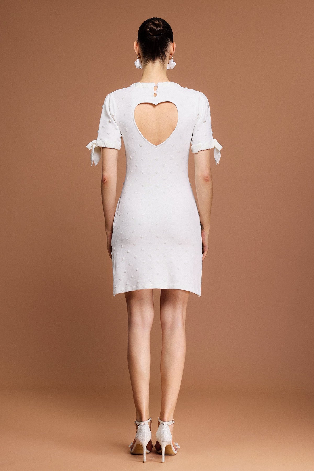 Round Neck Short Sleeves Pearl Dot Printed Mini Dress Avalabel