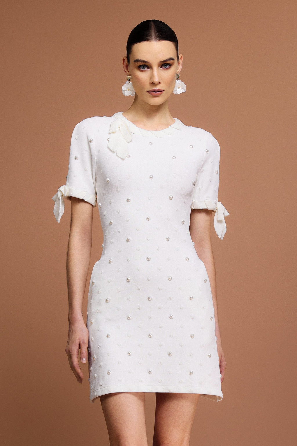 Round Neck Short Sleeves Pearl Dot Printed Mini Dress Avalabel