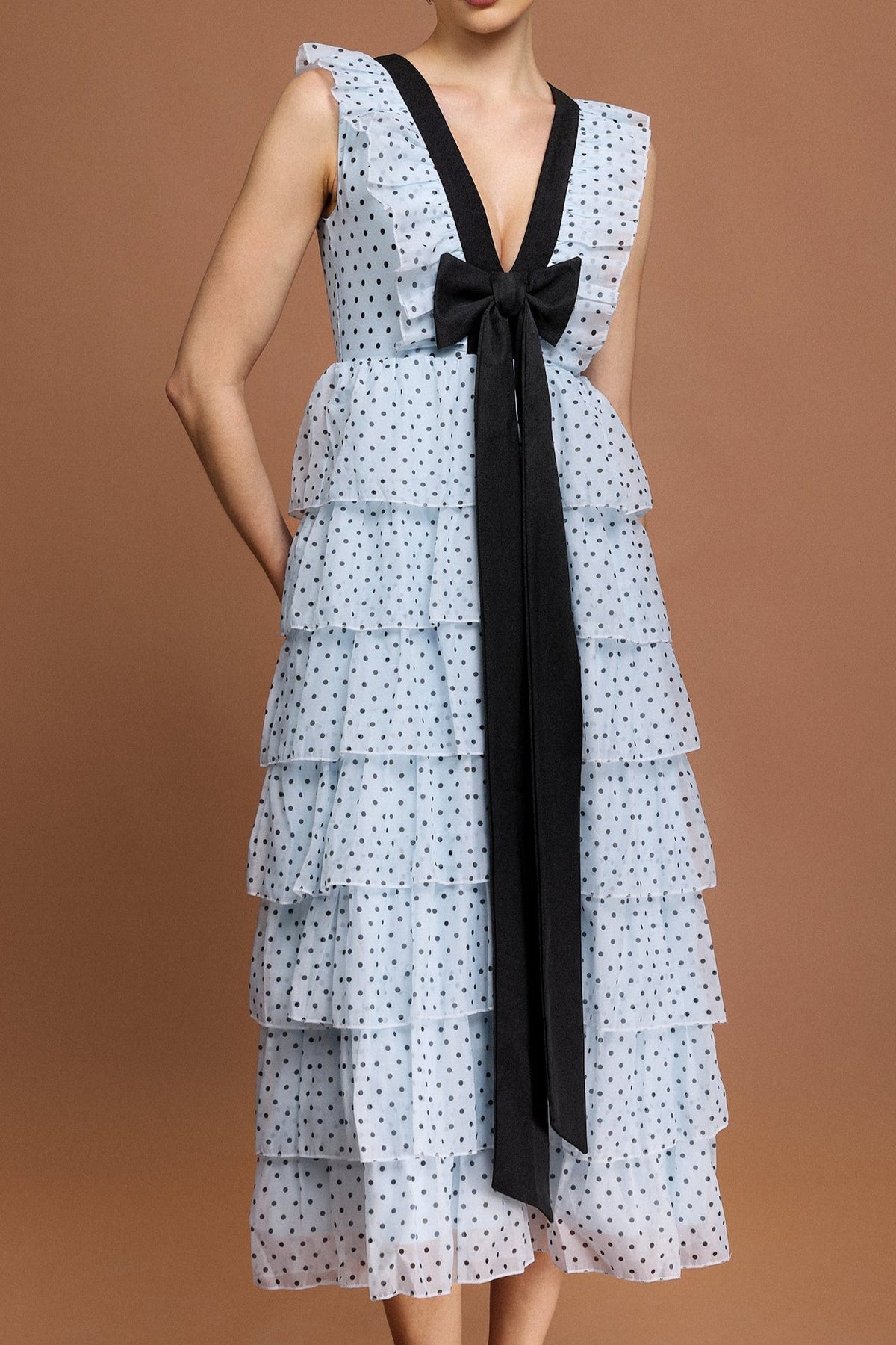 V-Neck Sleeveless Bowknot Folds Dot Printed Midi Dress Avalabel