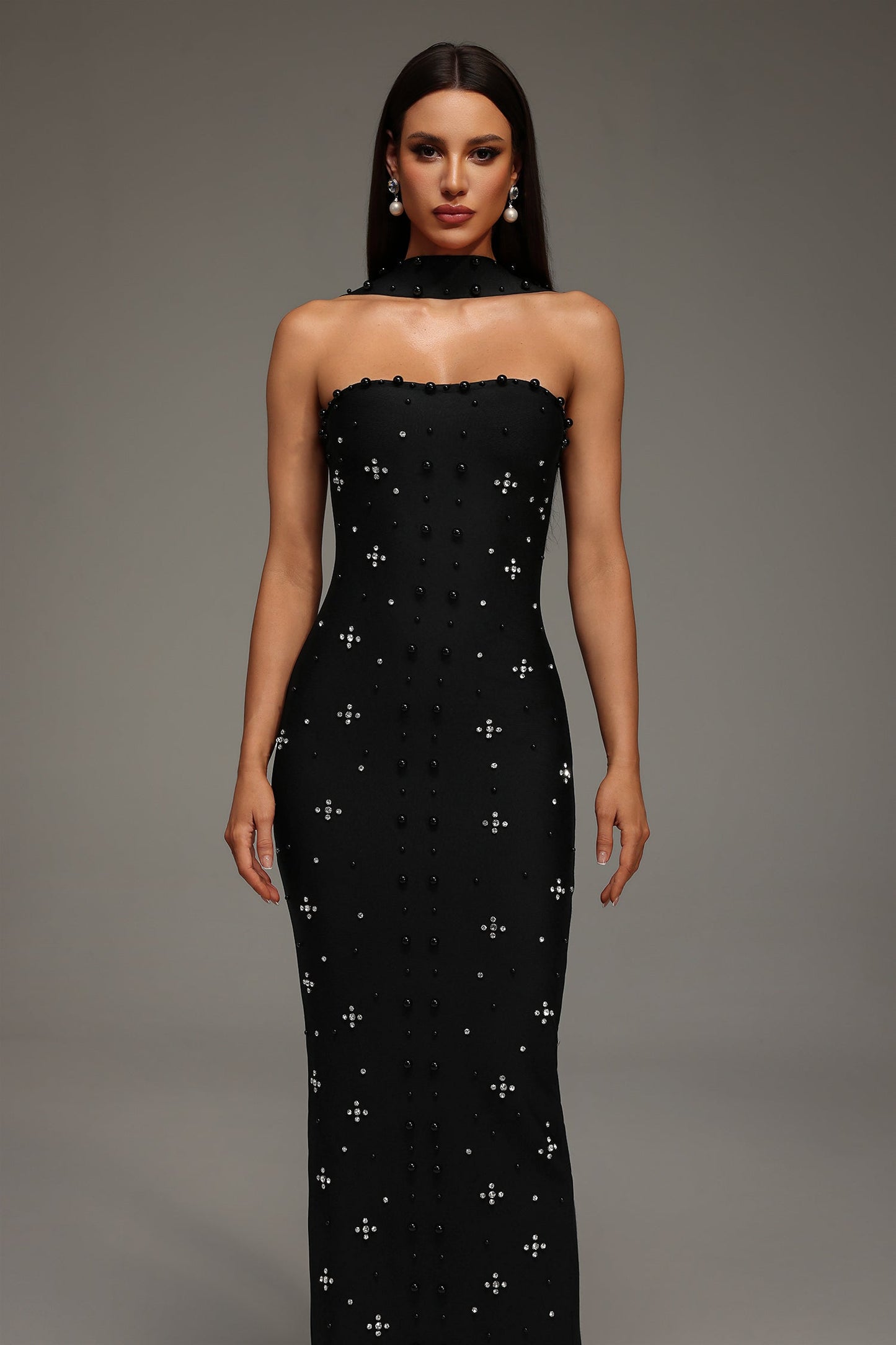 Nesya Sleeveless Pearl Bandage Maxi Dress