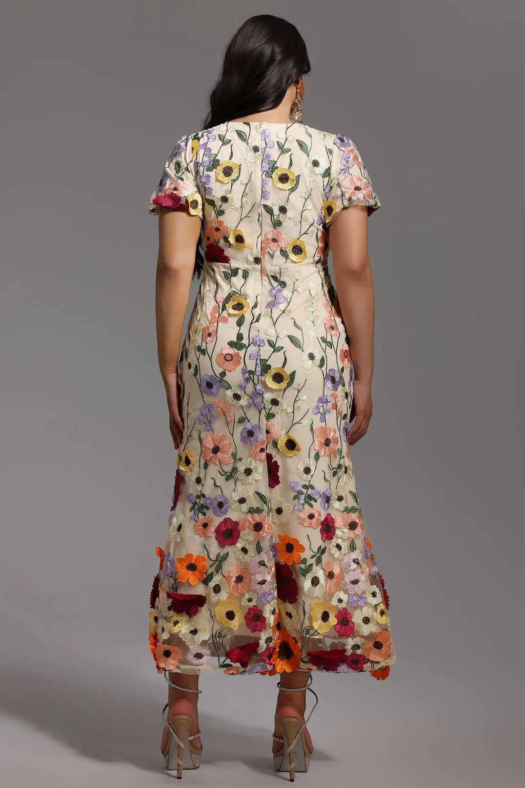 Naya Short Sleeve Round Neck Flowers Fishtail Midi Dress Avalabel