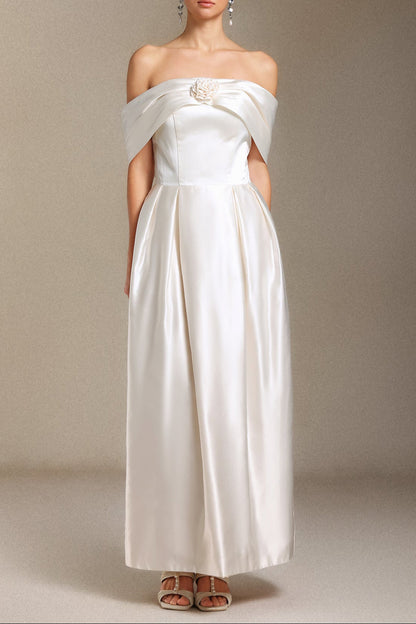 Donna Bare Shoulders Flower Cylinder Maxi Dress in White