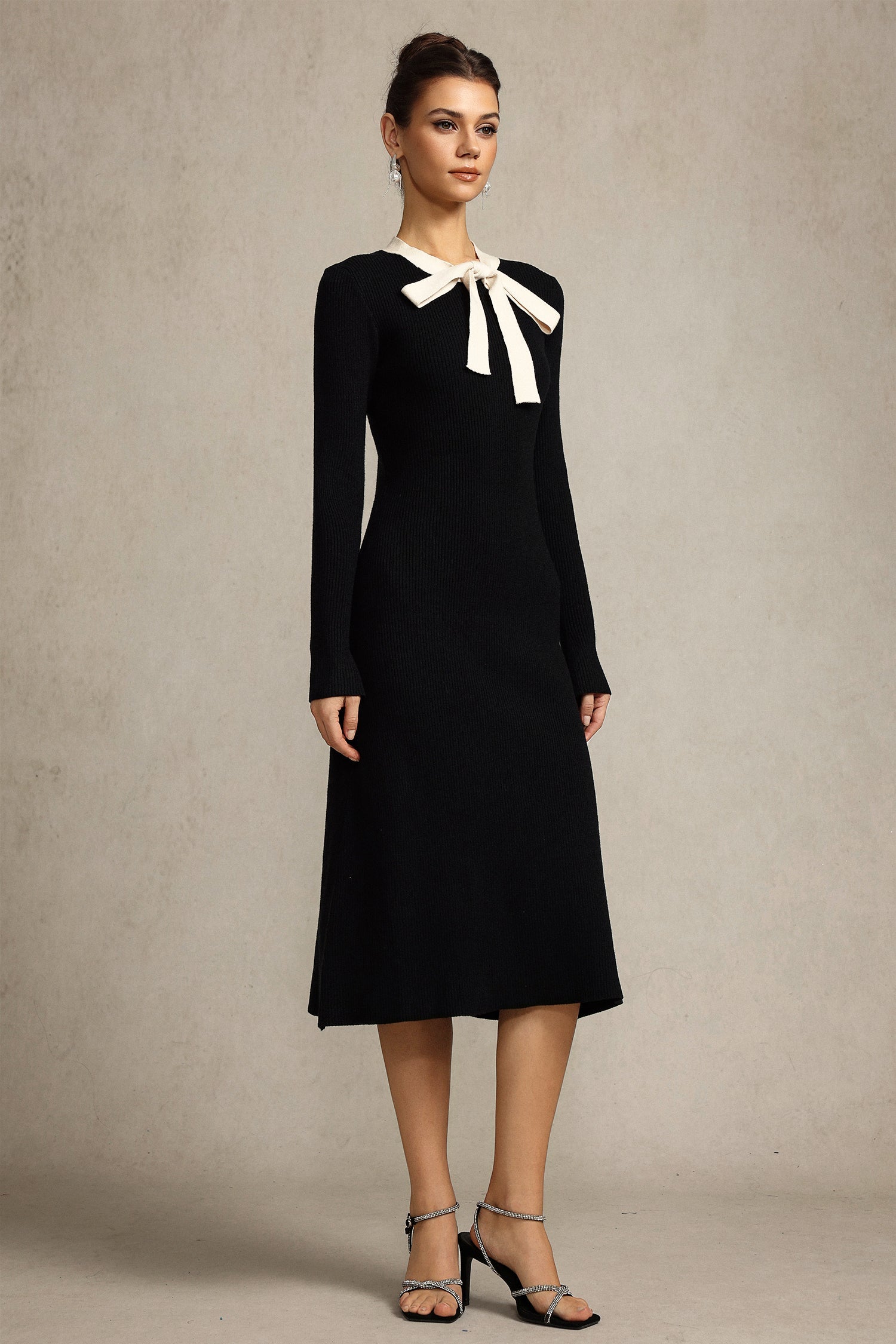 janice Round Neck Long Sleeves Bowknot Streamer Maxi Dress in black Avalabel