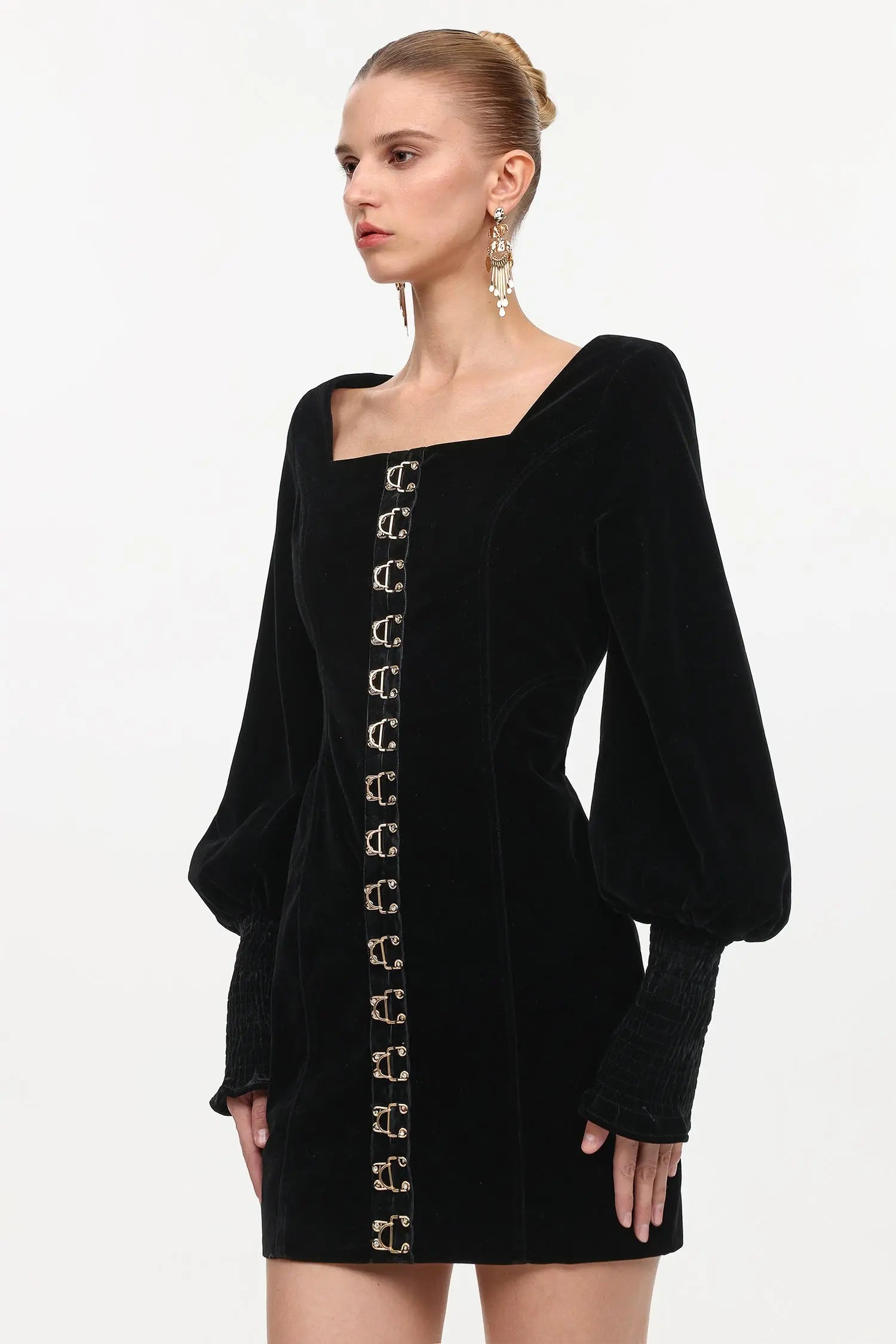 tina Cinched Waist Square Neck Long Sleeve Velvet Mini Dress in black Avalabel