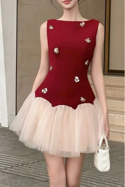 Beryl 3D Flower Patchwork Tulle Mini Dress in Red Avalabel