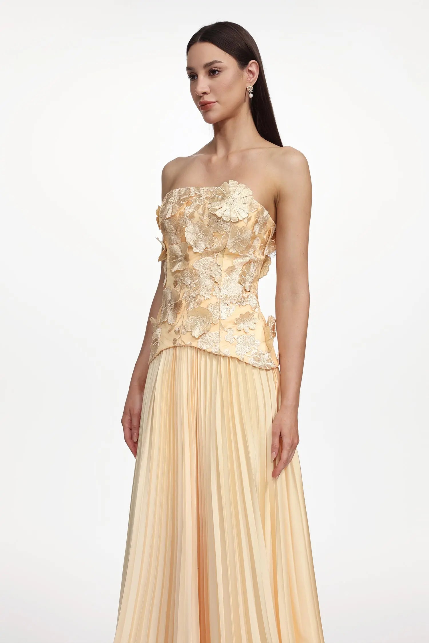 Shardae Romantic Tailored Strapless Pleated Floral Maxi Dress Avalabel