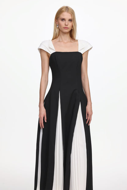 Saly Short Sleeve Contrast Pleated Woven Maxi Dress Avalabel