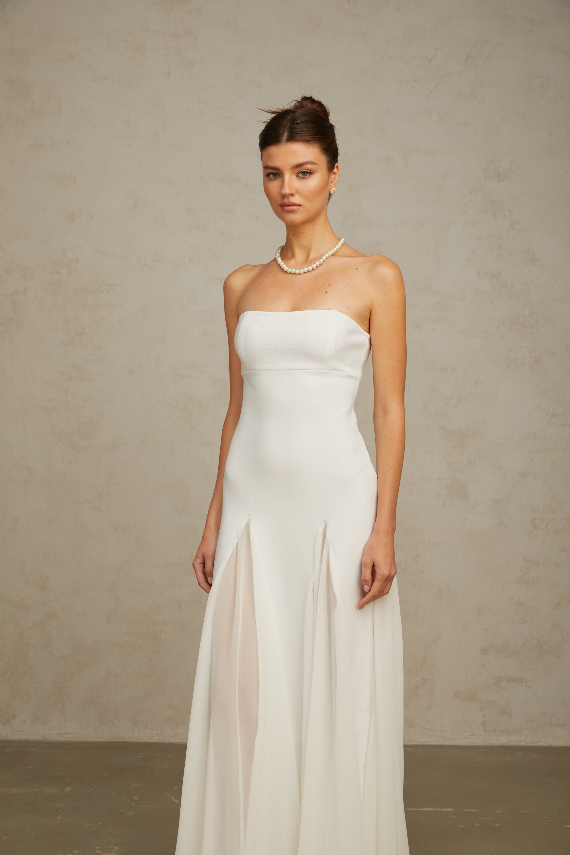 Nathalie White Tulle-Panelling Maxi Dress Avalabel