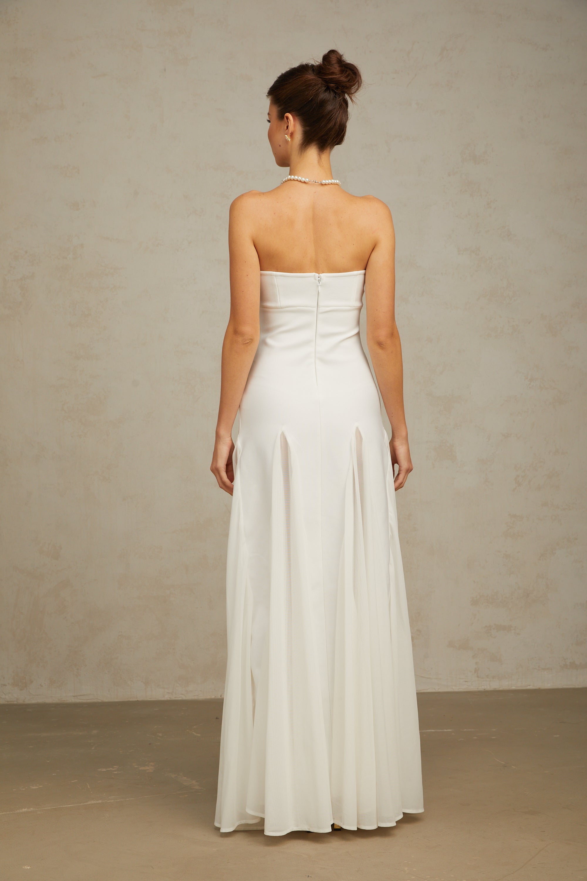 Nathalie White Tulle-Panelling Maxi Dress Avalabel