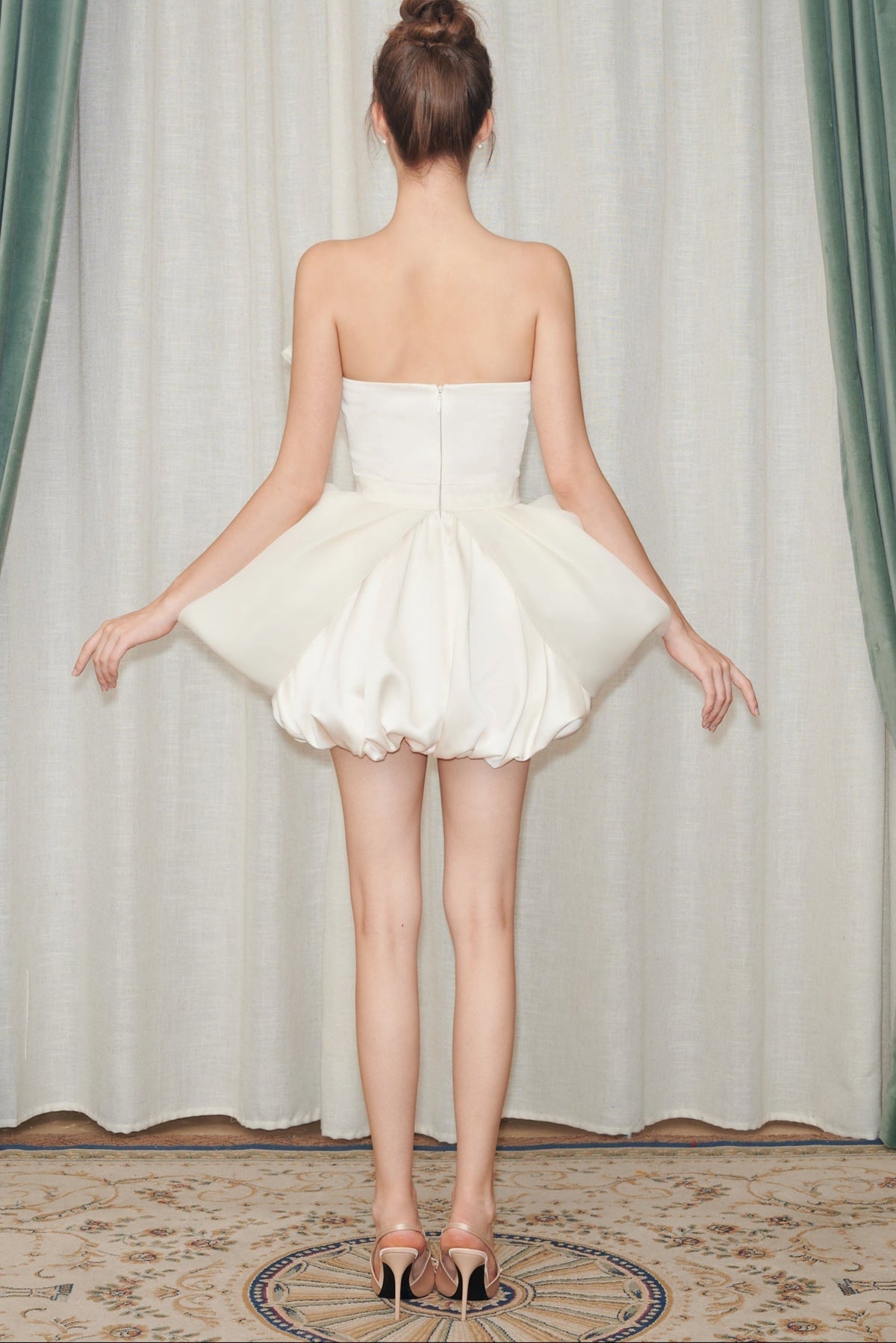 Flower Bud Mini Dress In White Avalabel