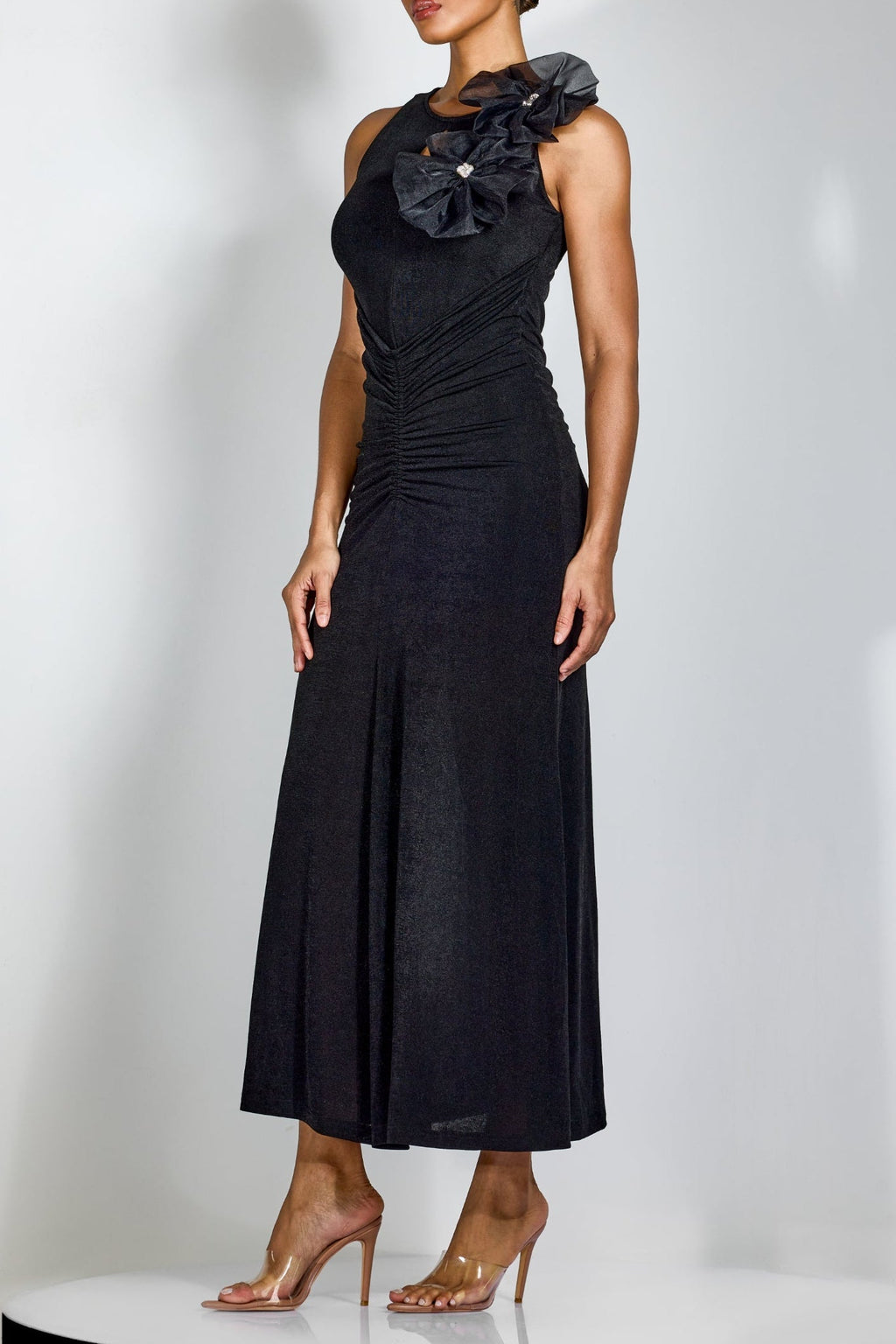 nicola Flower bow pleated bodycon maxi dress in black Avalabel