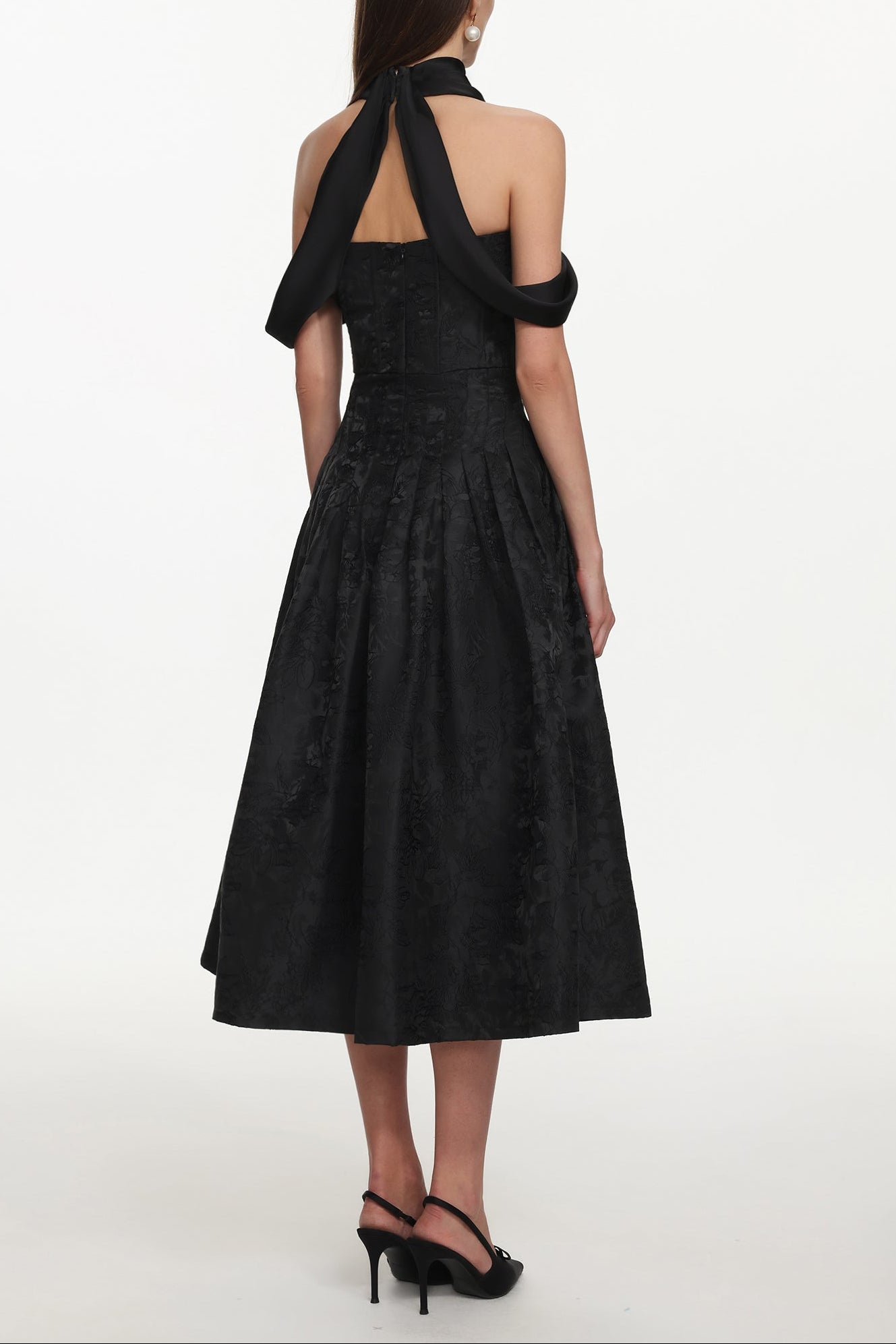 Nancy Off Shoulder Pleated Floral Maxi Dress Avalabel