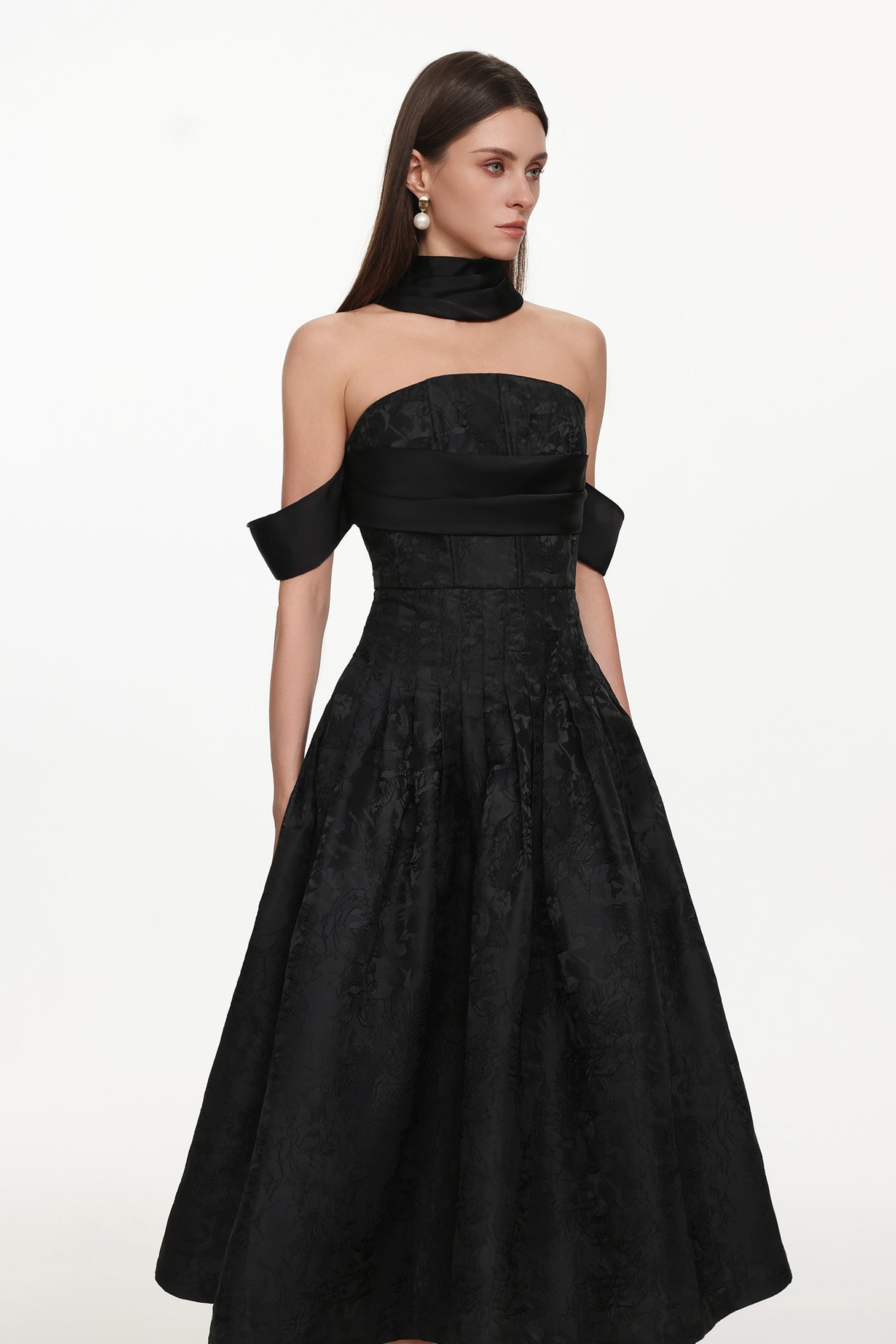 Nancy Off Shoulder Pleated Floral Maxi Dress Avalabel