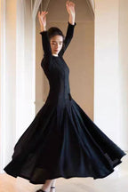 Sleeveless Lace Crochet Maxi Dress in Black Avalabel