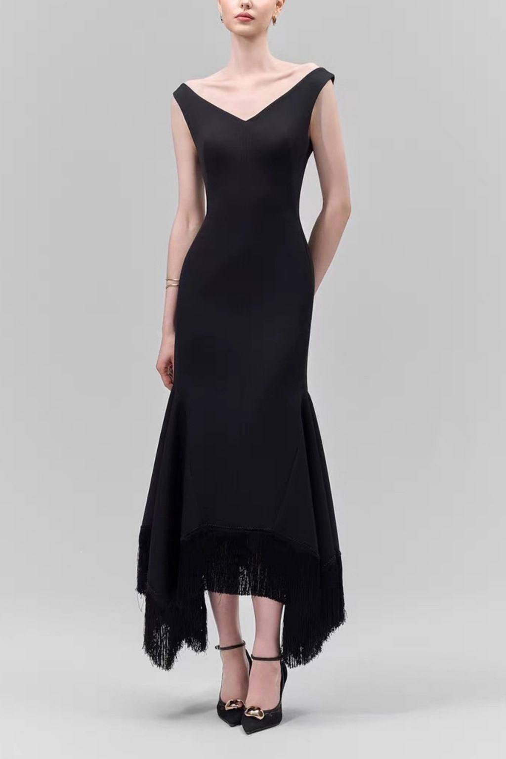 Lila Sleeve V Neck Bodycon Fringe Hem Asymmetrical Black Dress Avalabel