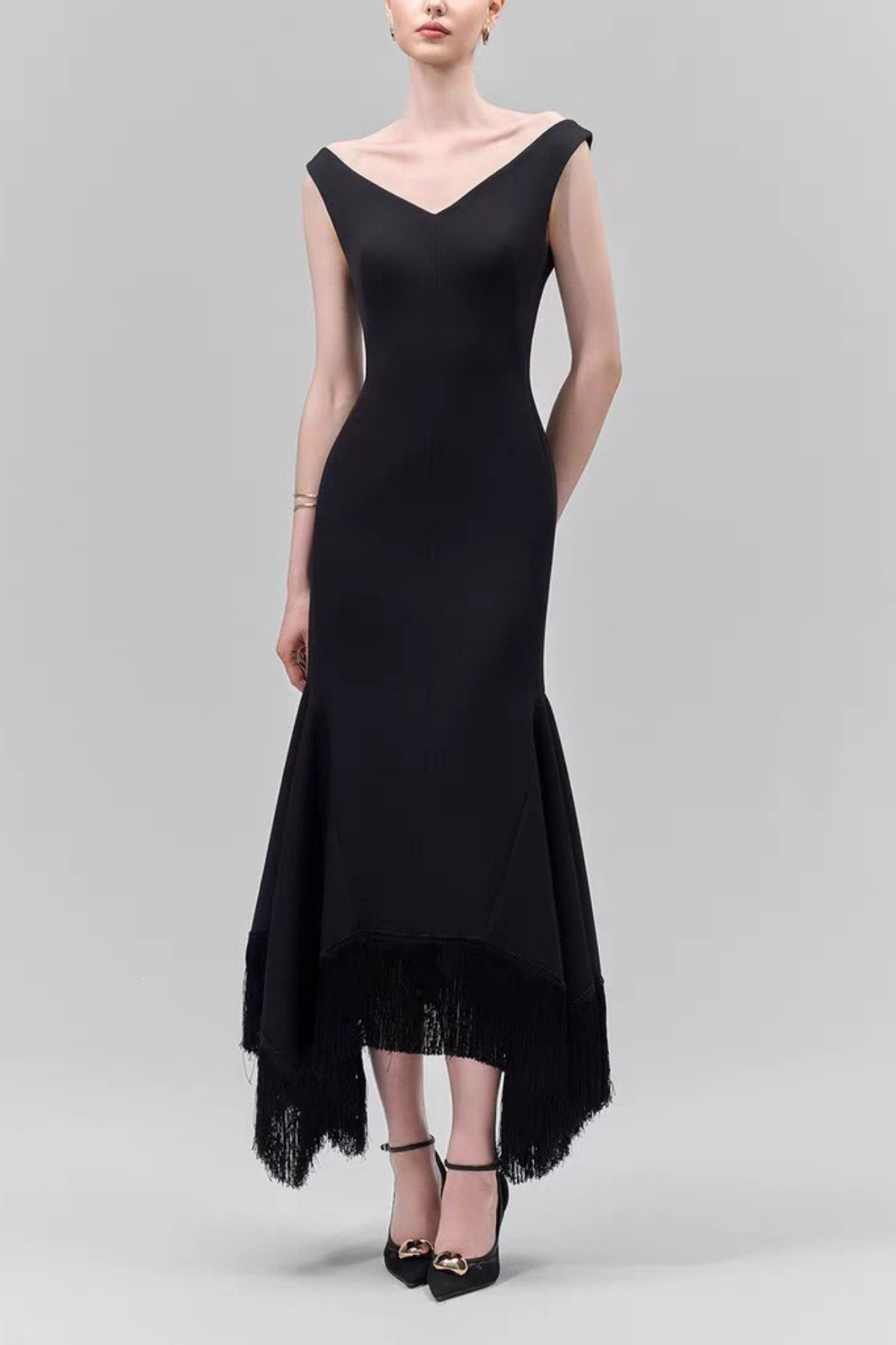 Lila Sleeve V Neck Bodycon Fringe Hem Asymmetrical Black Dress Avalabel