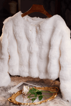 White Faux Fur Short Shawl Avalabel