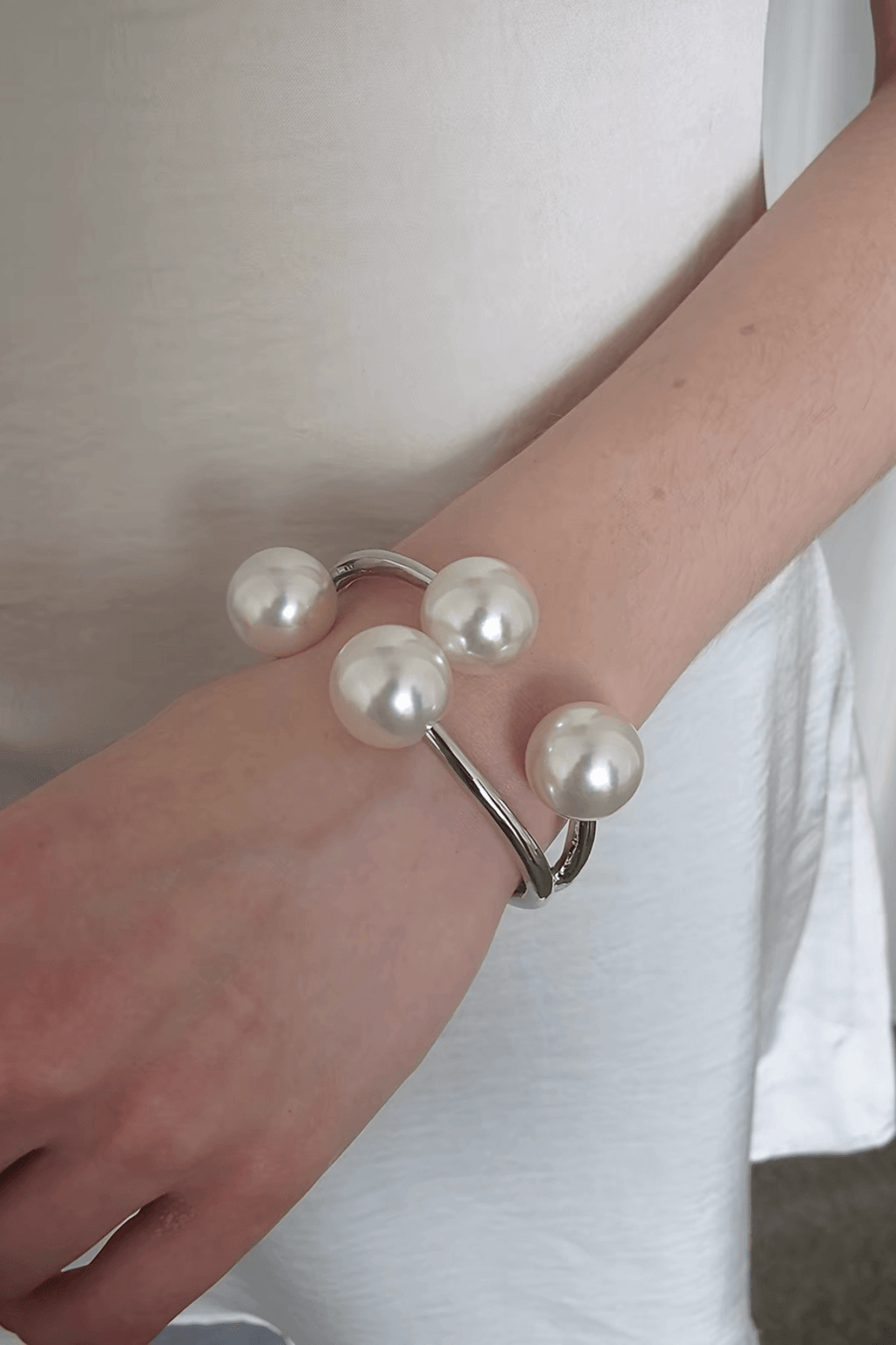 Oversized Pearl Open Cuff Bracelet Avalabel