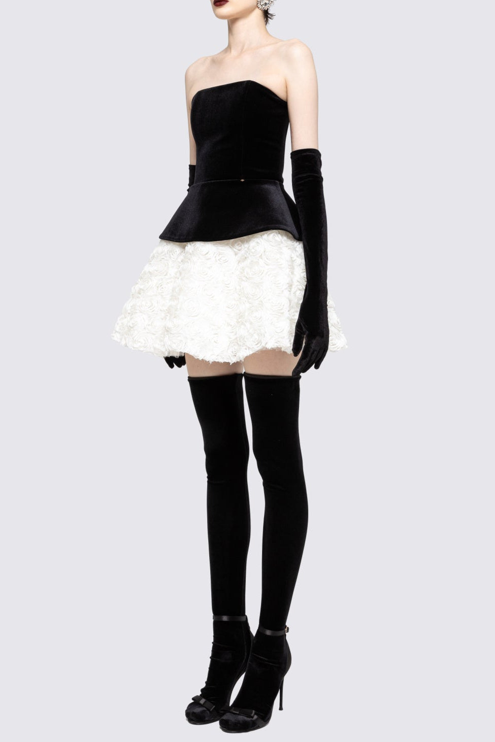 Petal-Layered Velvet Top Mini Skirt Suit Without Glove - Black/White Avalabel