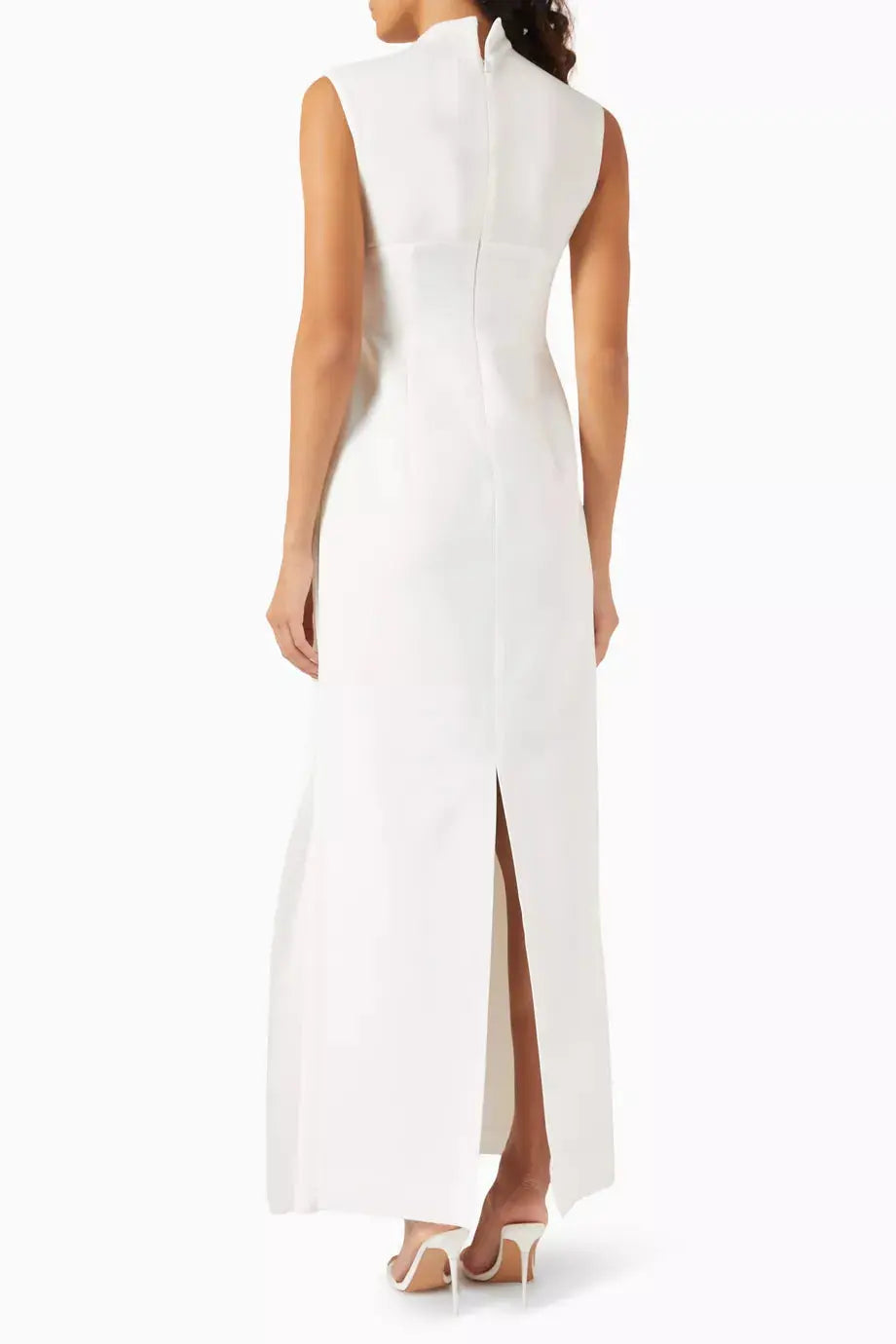 kelly Interlock pleated Knit maxi dress in white Avalabel
