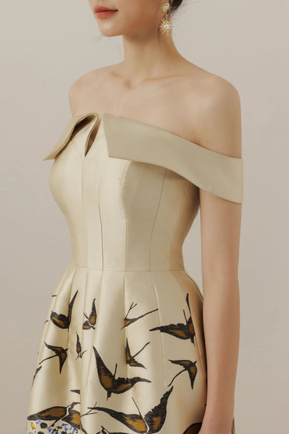 Nina Retro Floral Print Off-Shoulder Idi Dress in Apricot Avalabel