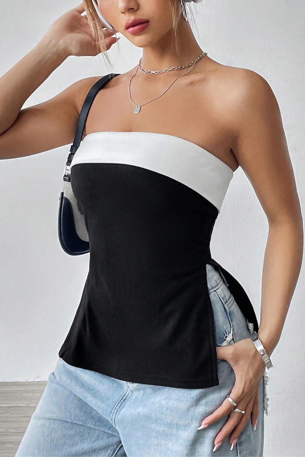Tessa Black White Color Block Slim Fit Asymmetrical Hem Tube Top Avalabel